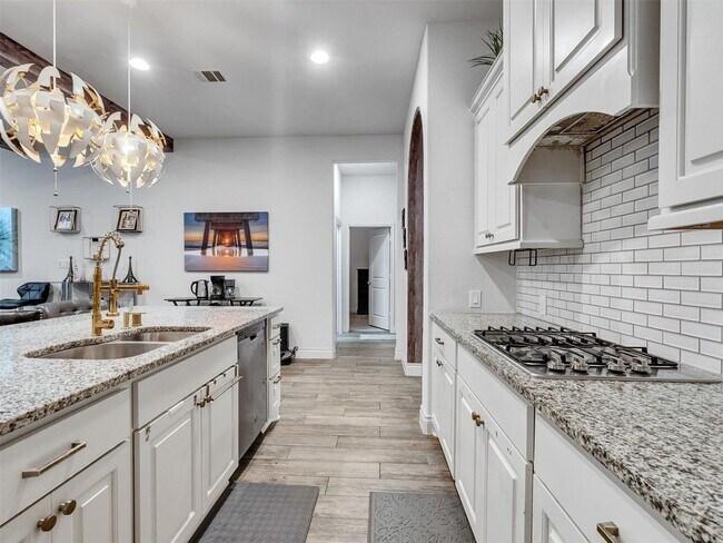 Building Photo - 23311 Darst Fld Trl