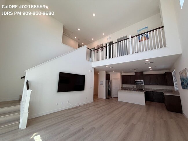 Photo - Eastvale 4 Bedroom Condo