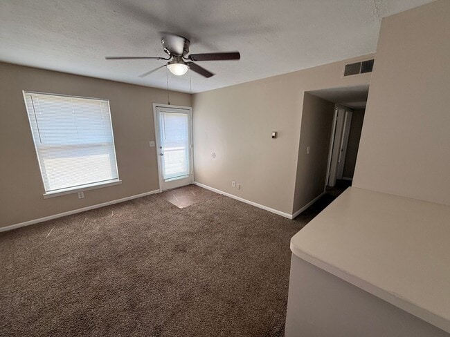 Photo - HOME IN BULLITT COUNTY-Hillview