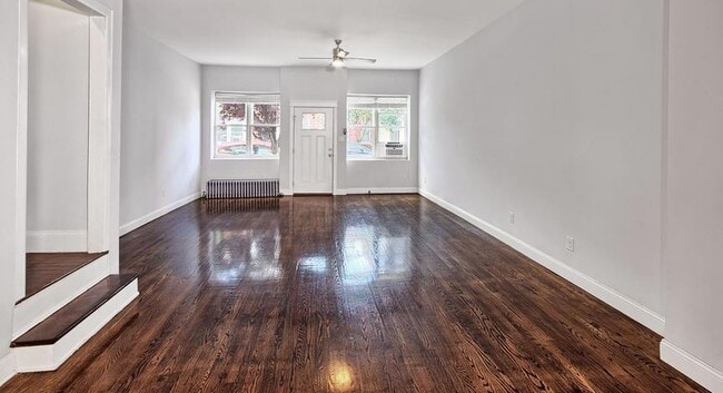 Building Photo - 3845 Terrace St