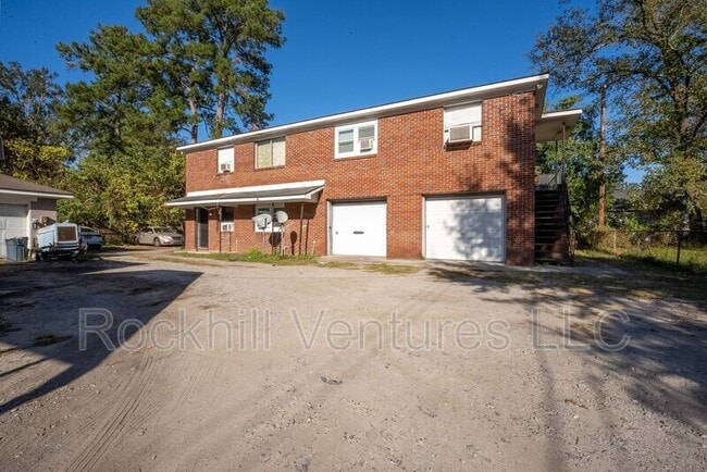 Photo - 6 Ronnie Ave Unit C