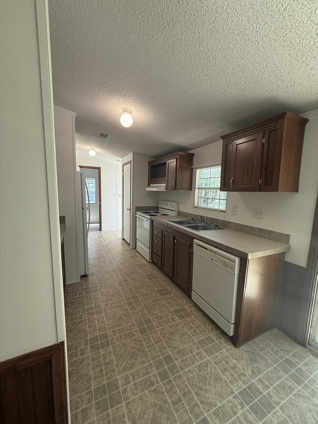 Photo - 199 Turkey Run Rd