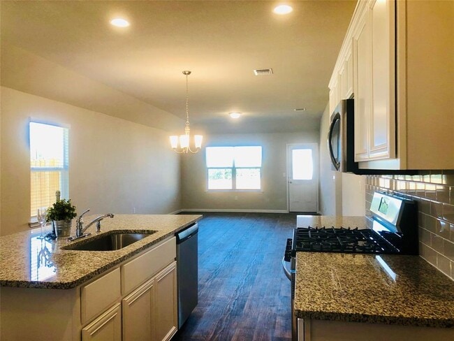 Photo - 13941 Heidhorn Dr