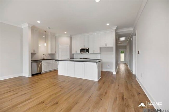 Photo - Must see in Silverside Cove! $500 off first month with 30 day move in**