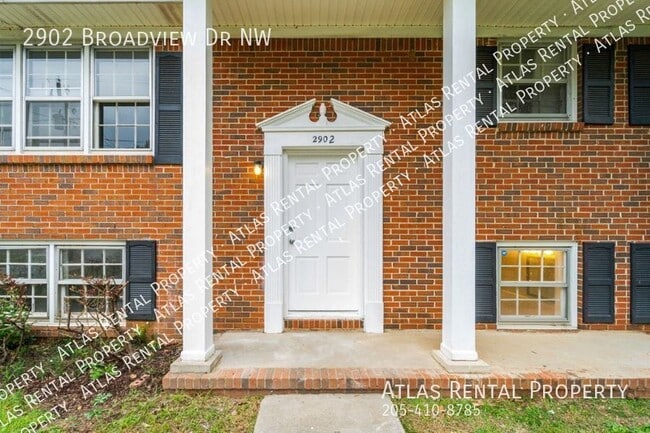 Photo - 2902 Broadview Dr NW