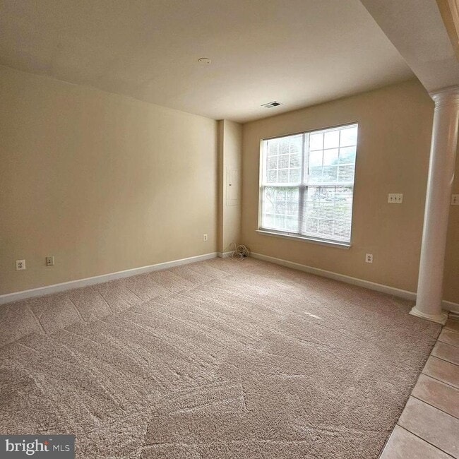 Photo - 725 Chevington Ct