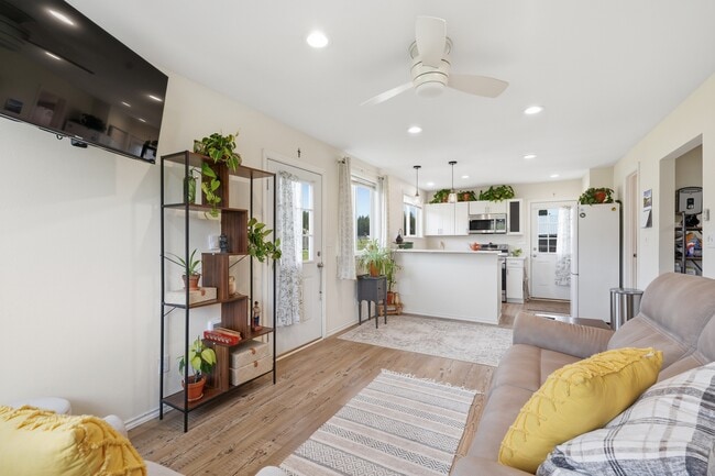 Photo - 21913 N Meadowview Dr Unit 2