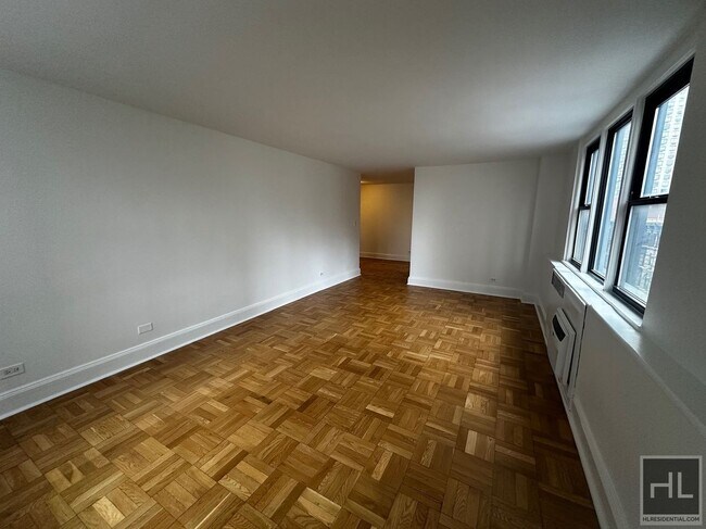 Photo - East 79th Street Unidad 8U