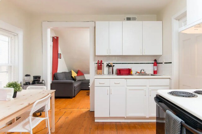 Photo - 1241 Boylston St Unidad 21