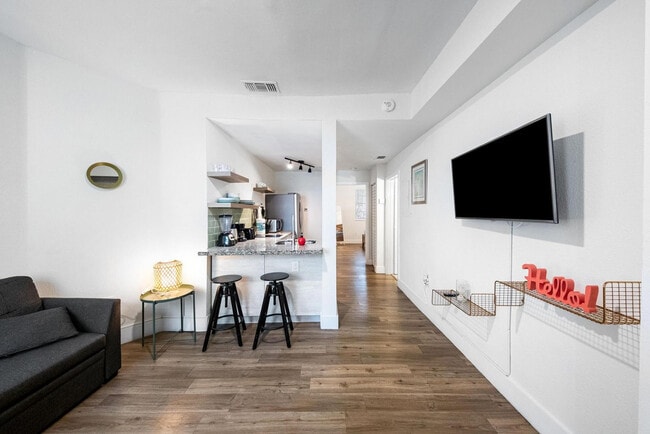 237 38th St Unit SI ID1632440P