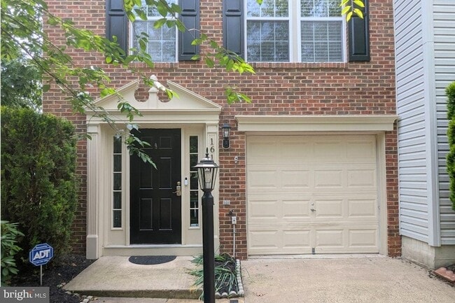 Photo - 161 Shirley Square SE Townhome