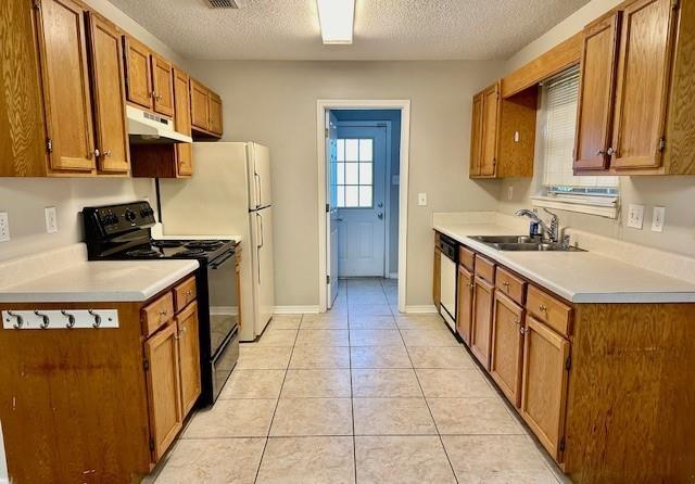 Photo - 725 Copperfield Dr E