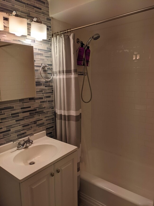 Photo - 230 Beacon St