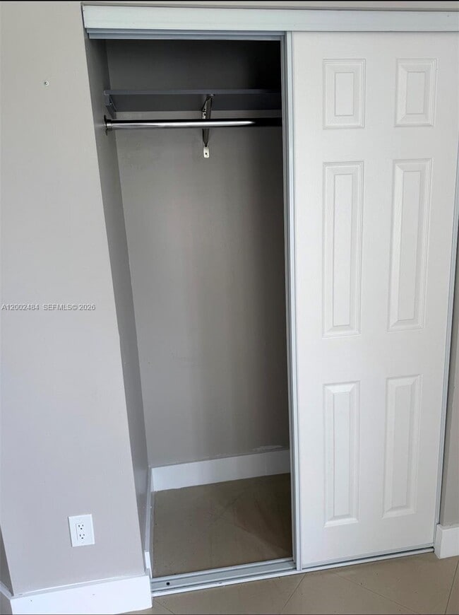 Photo - 17501 SW 142nd Ct