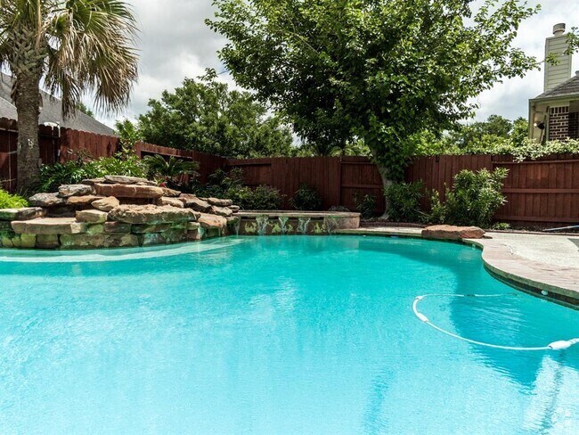 Building Photo - 12406 Santiago Cove Ln Rental