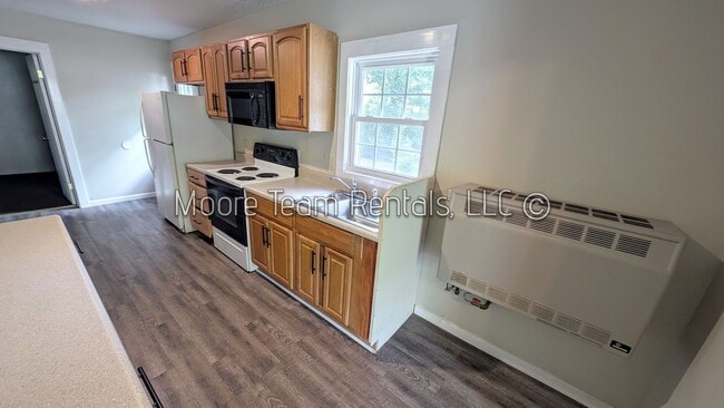 Photo - 136 Sweetpea Ln Unit B