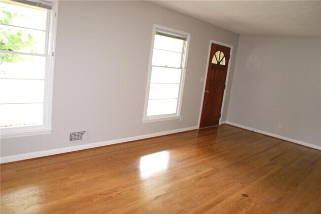 Photo - 6725 Ridge Moore Dr NW