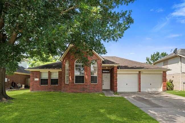 Building Photo - 19411 Stamford Dr Rental