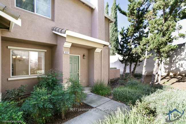 Photo - 3697 Jasmine Cir