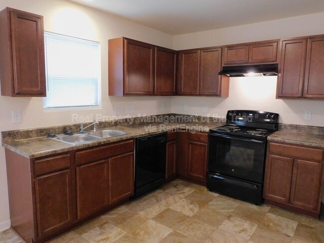 Photo - 301 Hidden Timber Ln