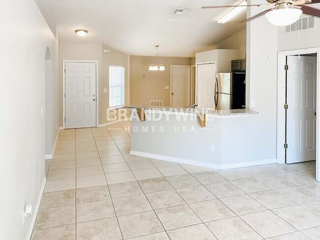 Photo - 424 Candler Ave