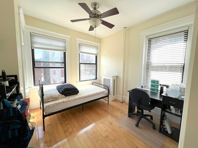 Photo - 75 Burbank St Unidad 401