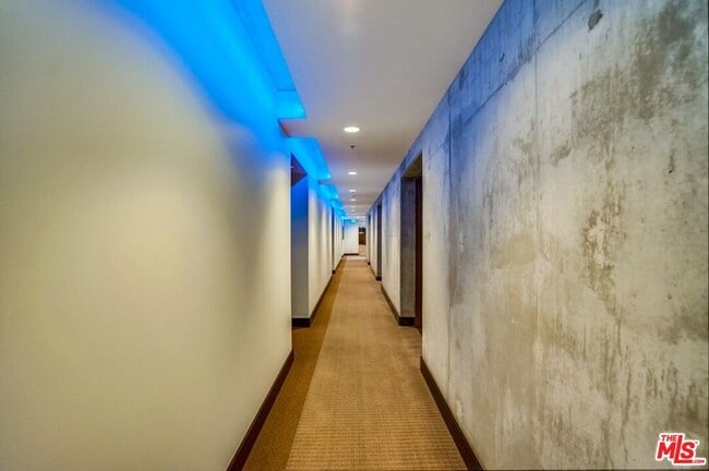 Photo - 1100 S Hope St Unit 1704