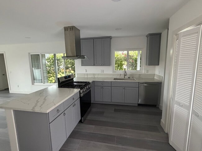 Photo - 8632-8636 Sunset Avenue Unidad 8632 Sunset Avenue