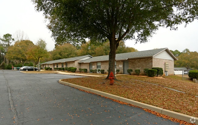 Photo - Heritage Manor