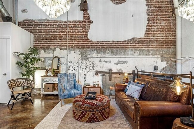 Photo - 650 Glen Iris Dr NE Unit 3