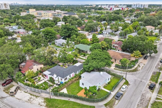 6344 NW Miami Pl