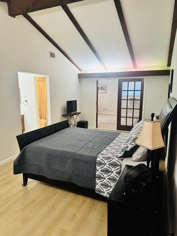 Photo - 8339 Thorncliff Dr