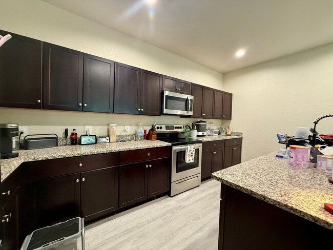 Photo - Beautiful 3 bedroom single story home in St Hedwig