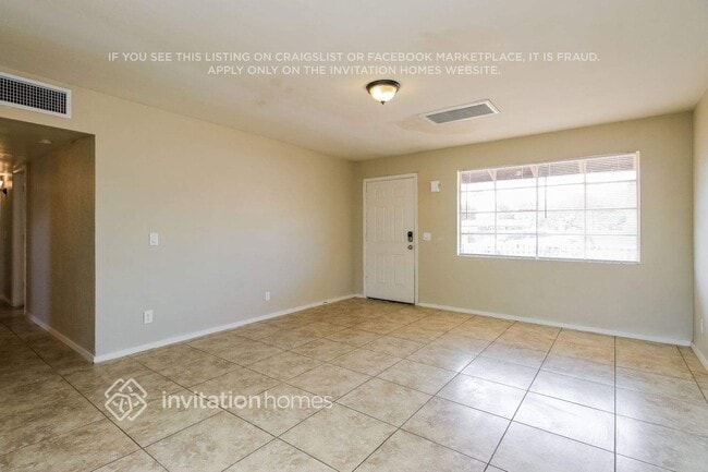 Photo - 8415 N 12th St