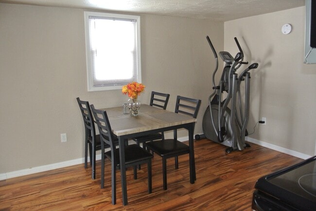 Photo - 1 Bedroom House!