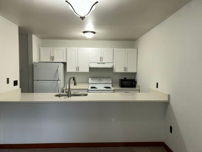 Photo - 7307 Bainbridge Pl SW Unit #4