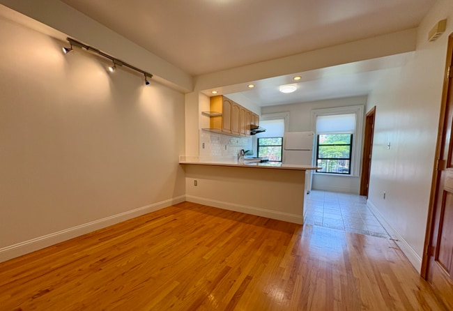Photo - 49 Dwight St Apartments Unit 2