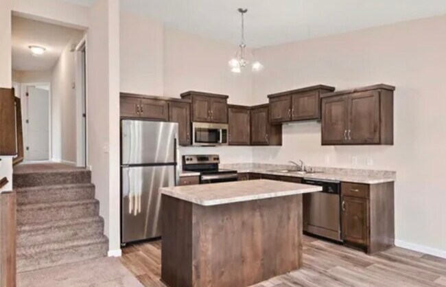 Photo - 25592 5th St W