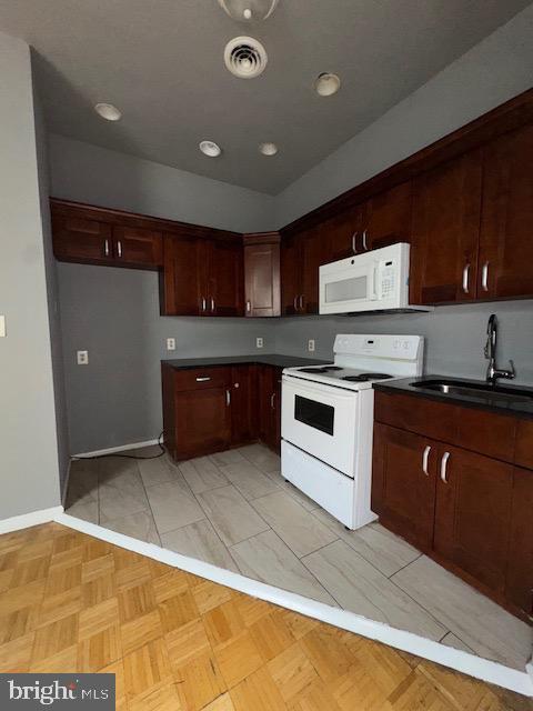 Building Photo - 4254 Parkside Ave Rental