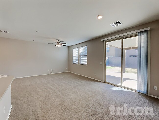 Photo - 40605 W Nicole Ct