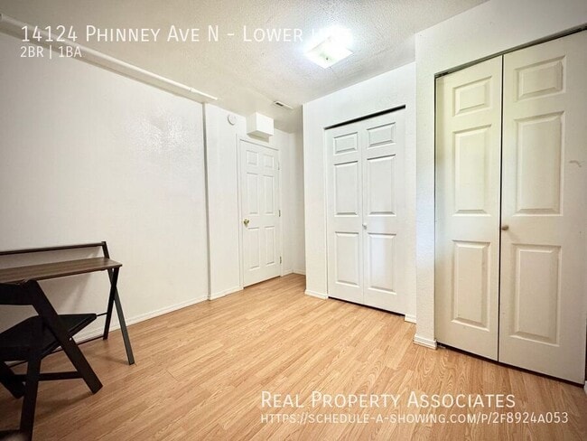Photo - 14124 Phinney Ave N