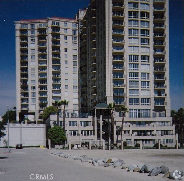 Building Photo - 850 E Ocean Blvd Unit 412 Rental