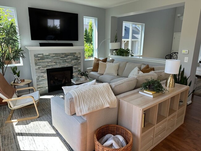 Photo - Hathaway Glenn Home in Maple Valley