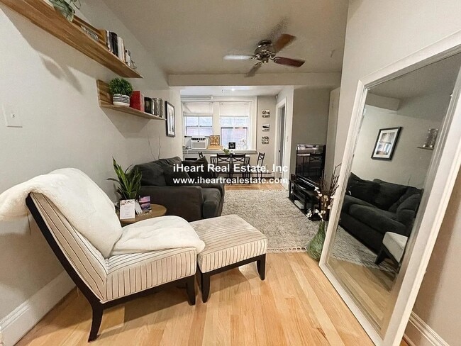 Photo - 239 Commonwealth Ave Unit 10