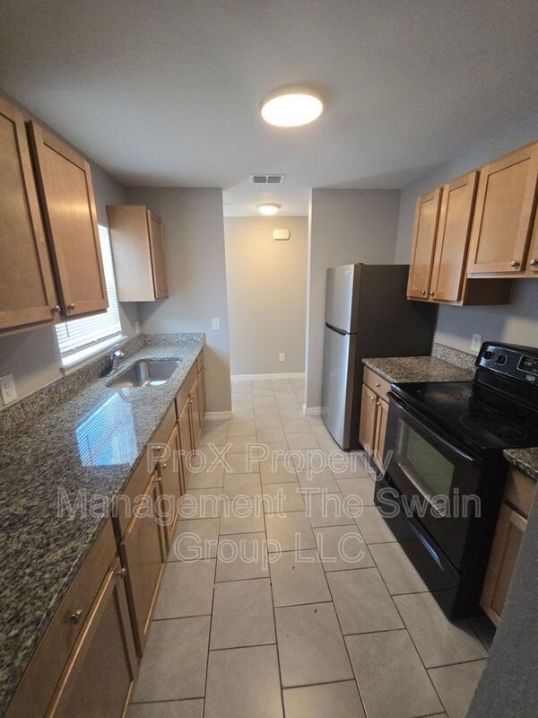 Photo - 240 W Prince Pl
