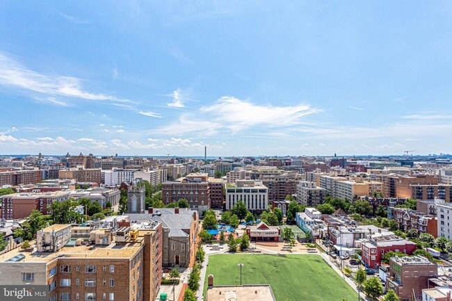 Photo - Dupont Circle Studio Apartment W/Roof Top & Front Desk Available Now!