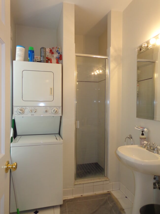 Photo - 17 Centre St Unit 2R