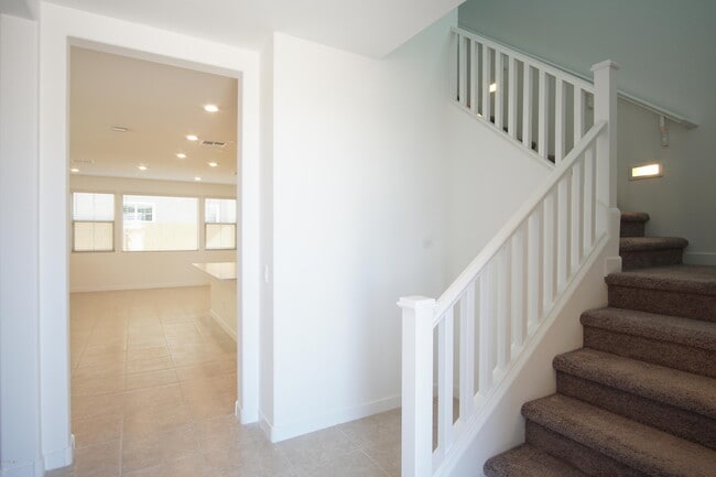 Photo - 1079 E Sabino Dr