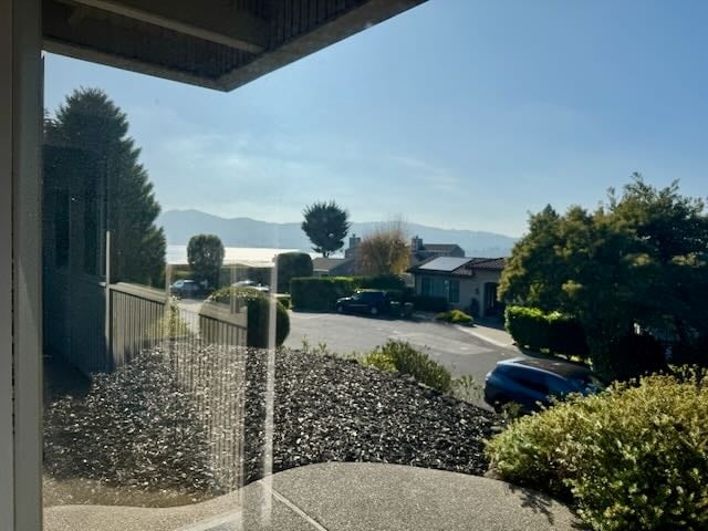 Photo - 525 Comstock Dr