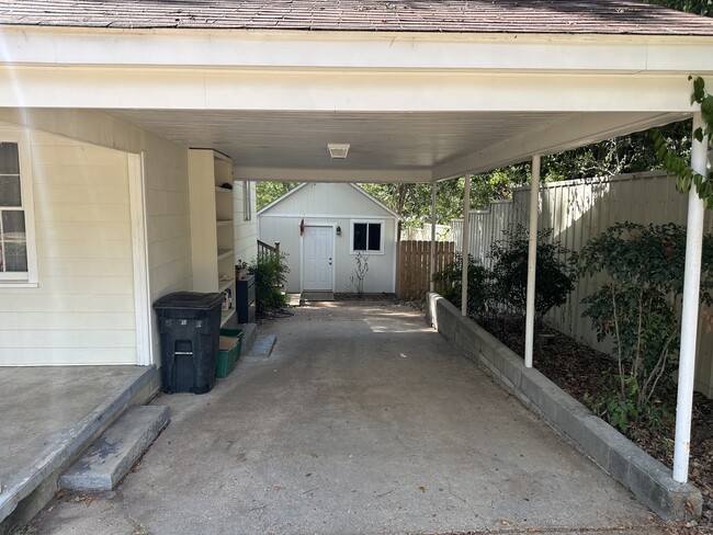 Photo - 1101 Monroe St